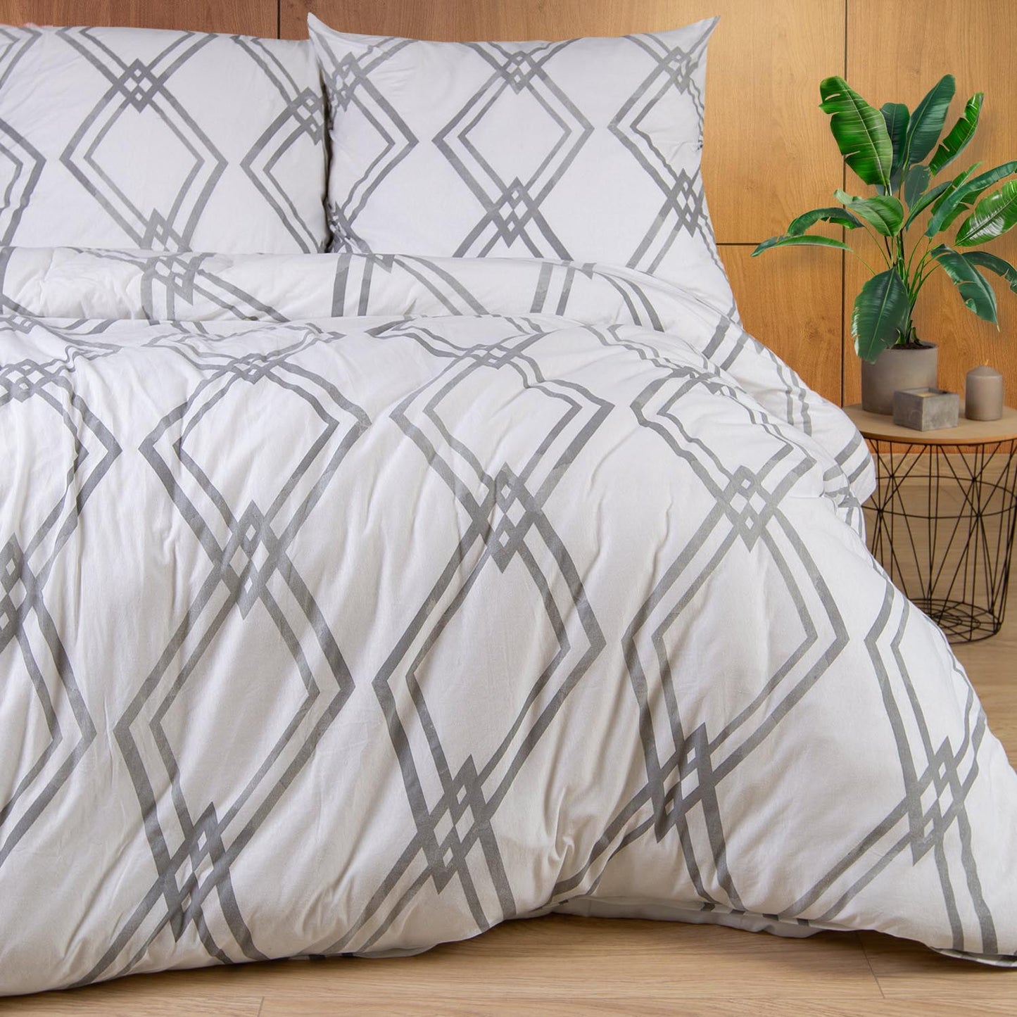 06d106c01897a57ce3695a647abadc7d